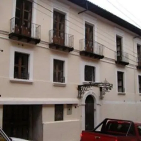 Nelisse Bucharest