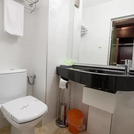 Nelisse Hotel Bucharest