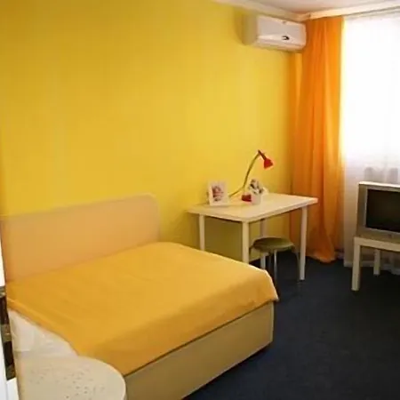 Nelisse Hotel 2*
